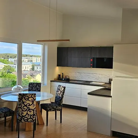 Penthouse With An Amazing Kitchen And View * 塔林