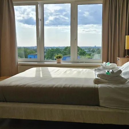 شقة Penthouse With An Amazing Kitchen And View تالين