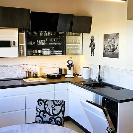Penthouse With An Amazing Kitchen And View تالين